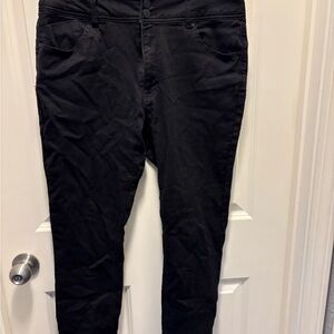 d. jeans Women's Classic Black Skinny Jeans